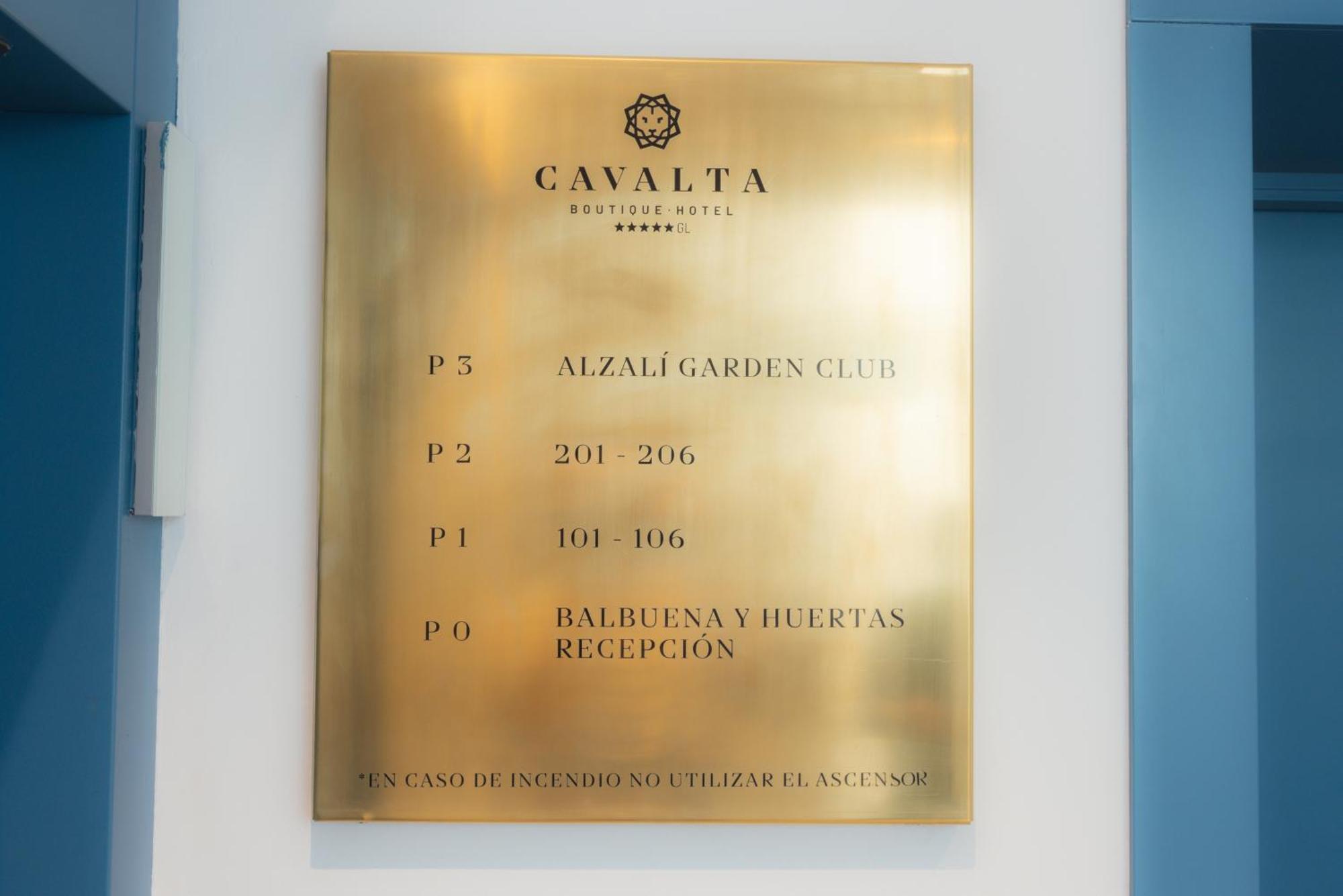 Cavalta Boutique Hotel - Small Luxuy Hotels Севиля Екстериор снимка