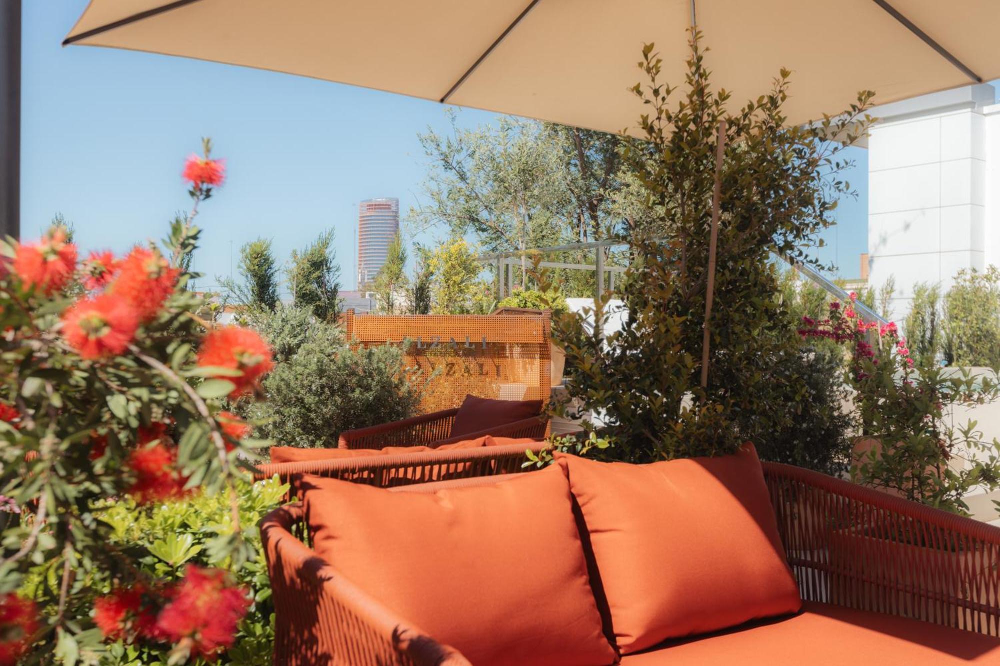 Cavalta Boutique Hotel - Small Luxuy Hotels Севиля Екстериор снимка