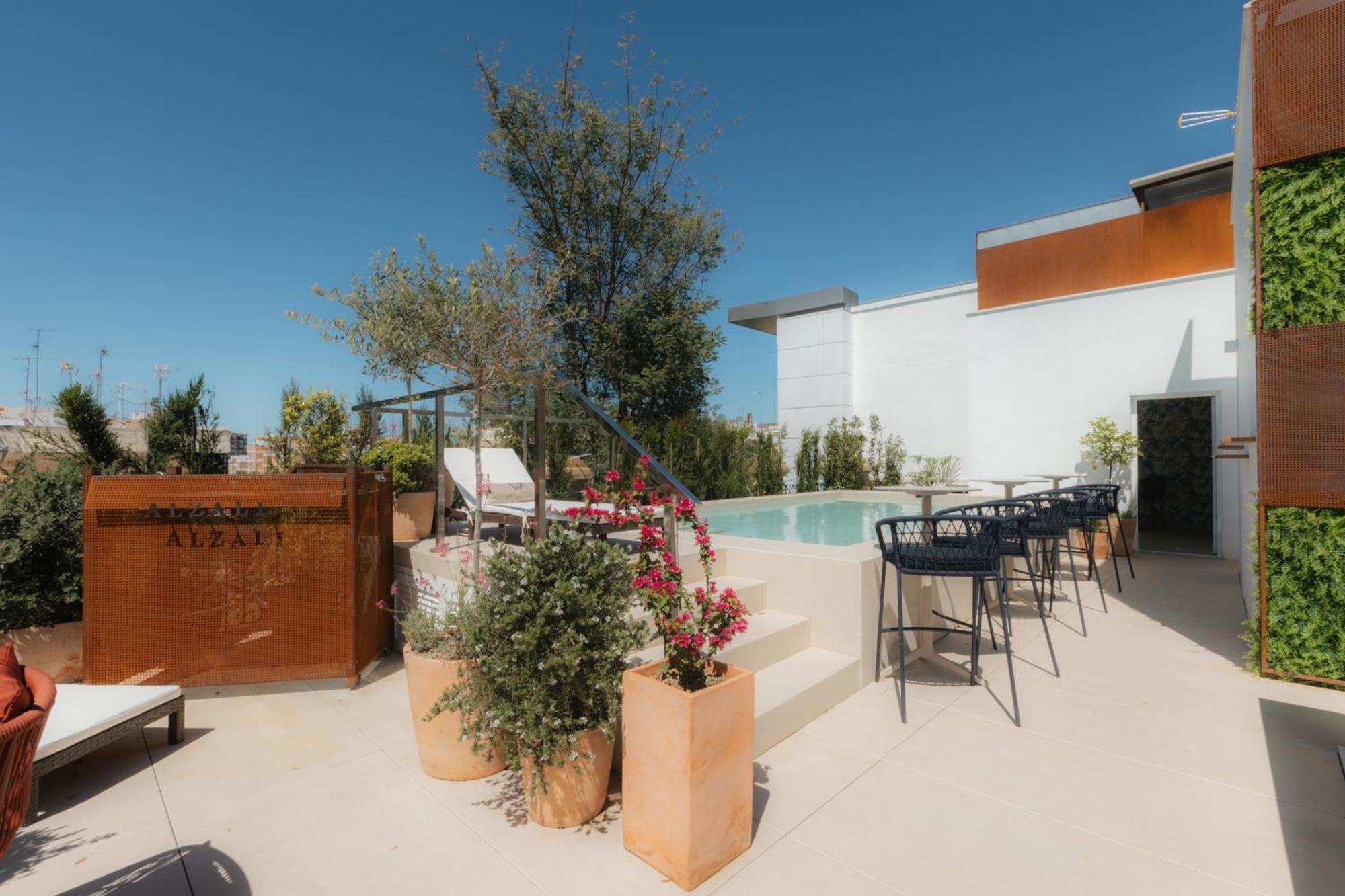 Cavalta Boutique Hotel - Small Luxuy Hotels Севиля Екстериор снимка