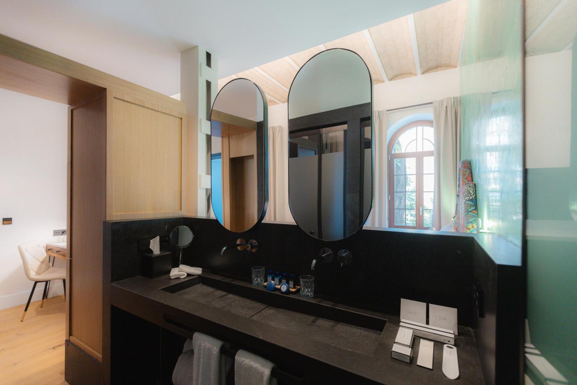 Cavalta Boutique Hotel - Small Luxuy Hotels Севиля Екстериор снимка