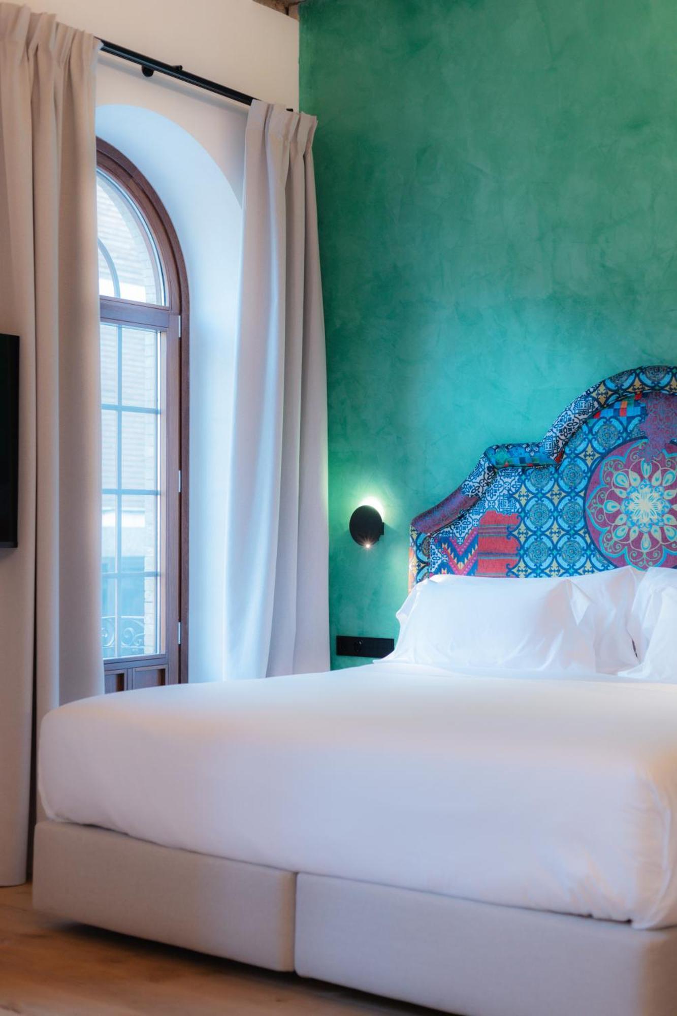 Cavalta Boutique Hotel - Small Luxuy Hotels Севиля Екстериор снимка